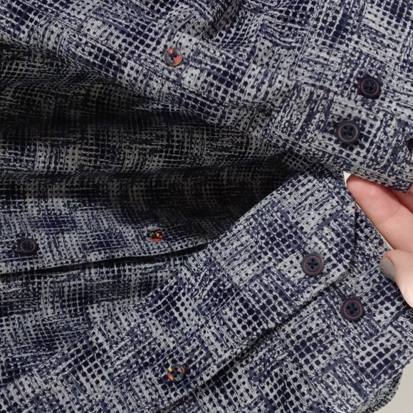 🆕️ 💙Visconti Black💙 - Ltd. Ed. Blue/Gray Textured L/S Button Down w/Mask - Picture 6 of 15